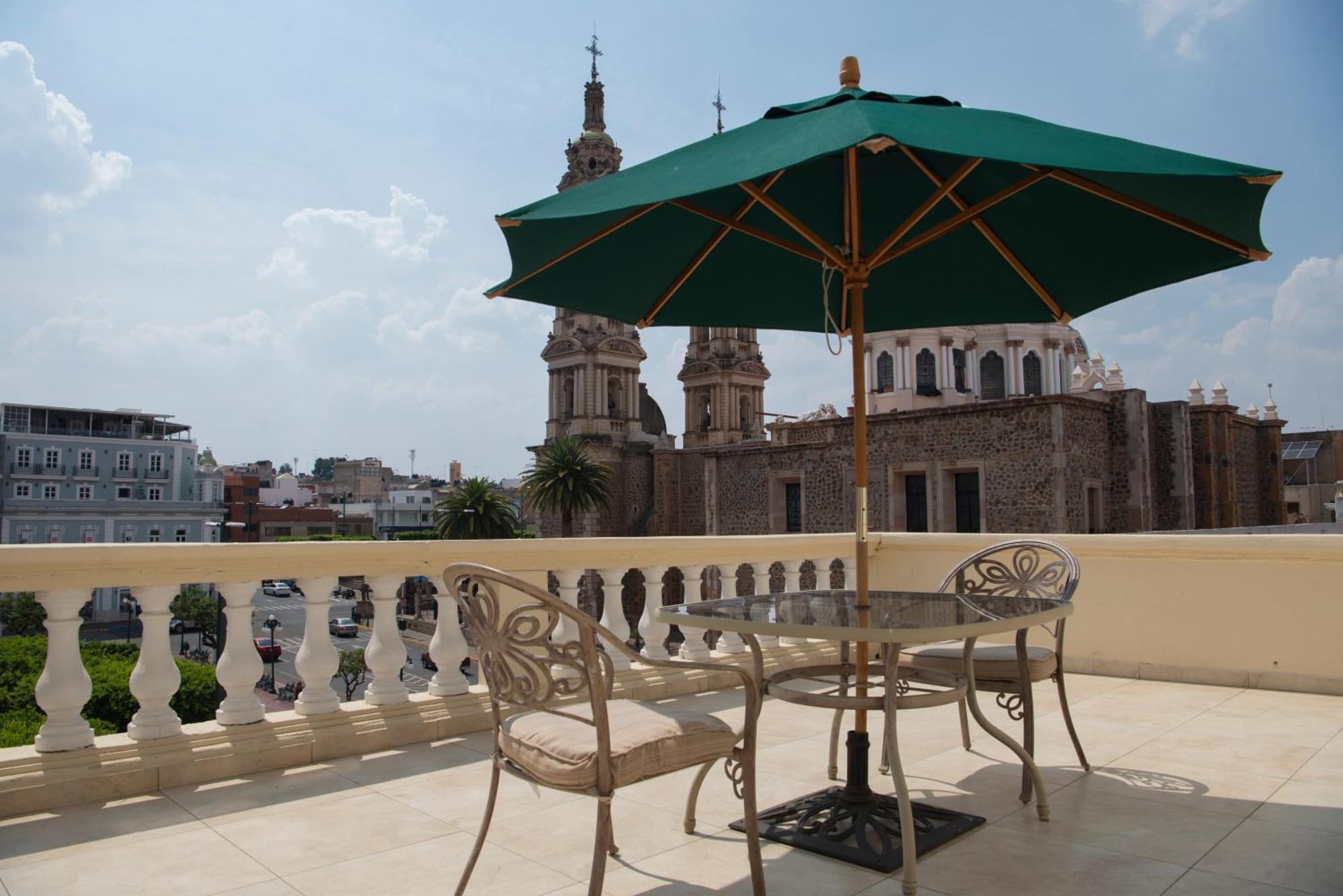 Hotel Fiesta Altena Tepatitlán de Morelos Exterior foto